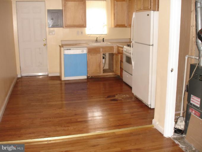 1345 Ramsay Street Baltimore, MD 21223 - Photo 2 of 7 Kitchen