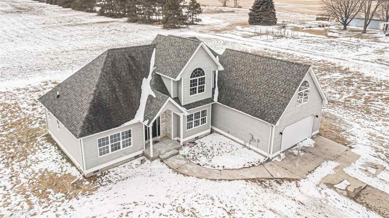 8770 East Broomfield Road Shepherd, MI 48883 - Photo 2 of 35
