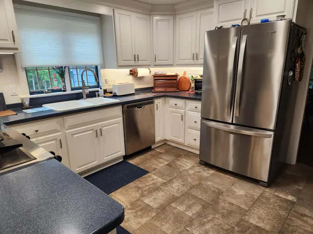 $535,000 | 304 Goose Hill Road, Jefferson, ME 04348