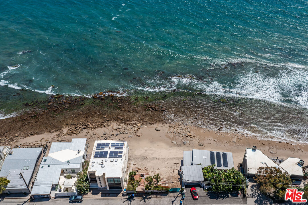 24236 Malibu Road Malibu, CA 90265 - Photo 1 of 15