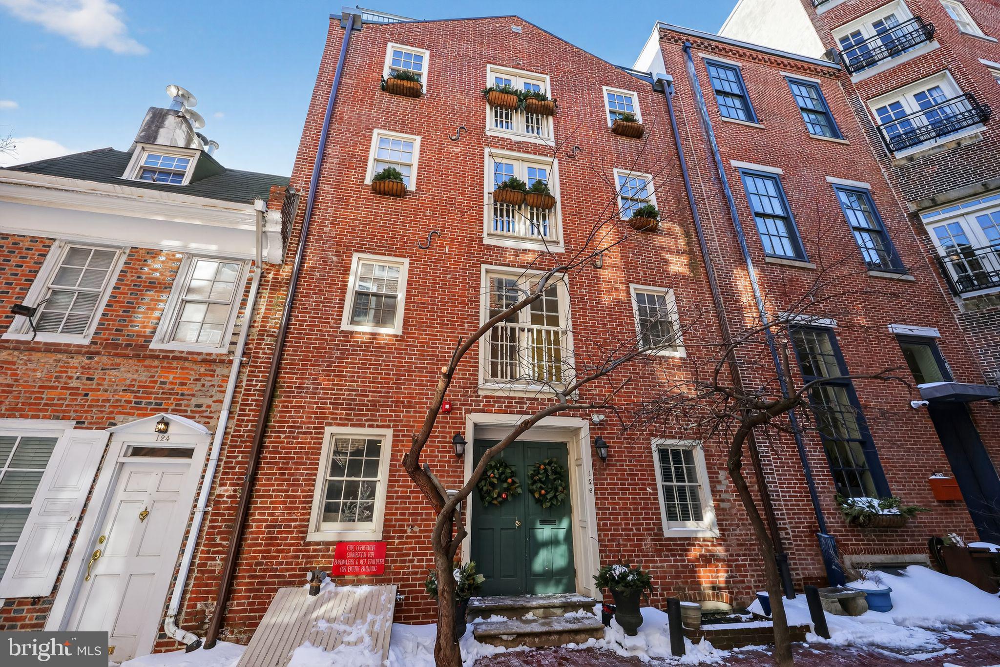 126 Cuthbert Street, Unit 3 Philadelphia, PA 19106 - Photo 30 of 32 Facade