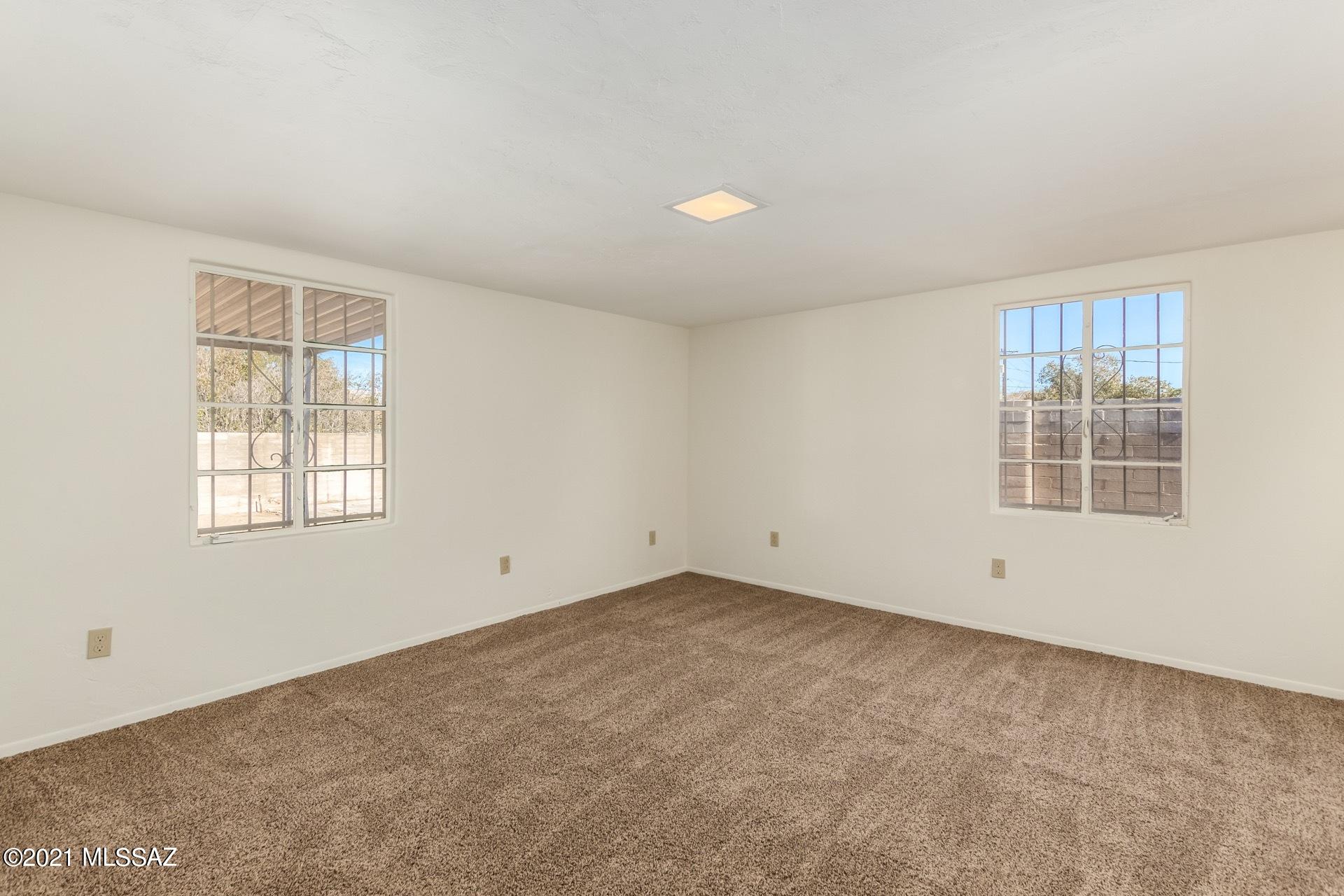 3311 East Silverlake Road Tucson, AZ 85713 - Photo 20 of 22 Gallery Image 20