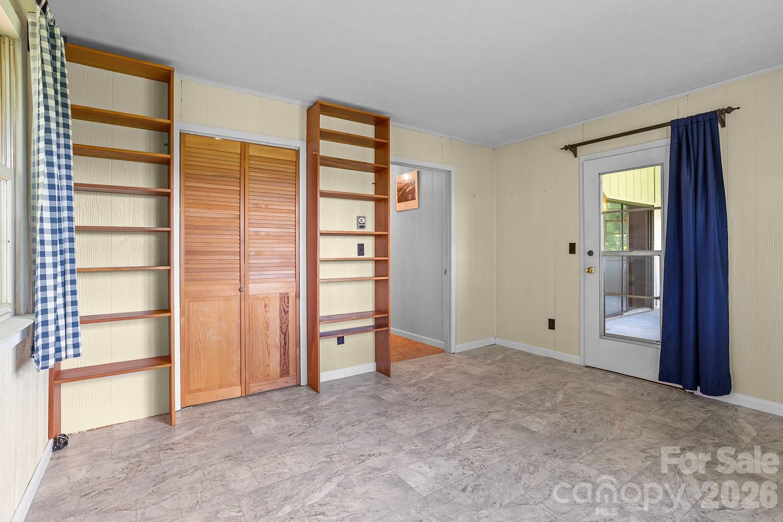 376 Stoney Brook Road Hendersonville, NC 28739 - Photo 13 of 23