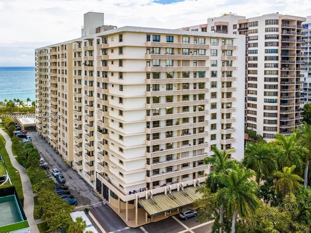 $2,500 | 10185 Collins Avenue, Unit 1402, Bal Harbour, FL 33154