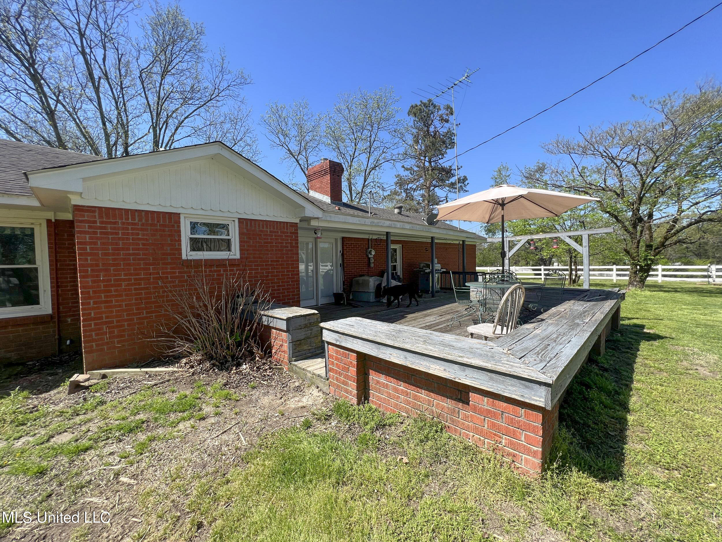4977 Sees Chapel Road Crenshaw, MS 38621 - Photo 71 of 156 3gslsc45