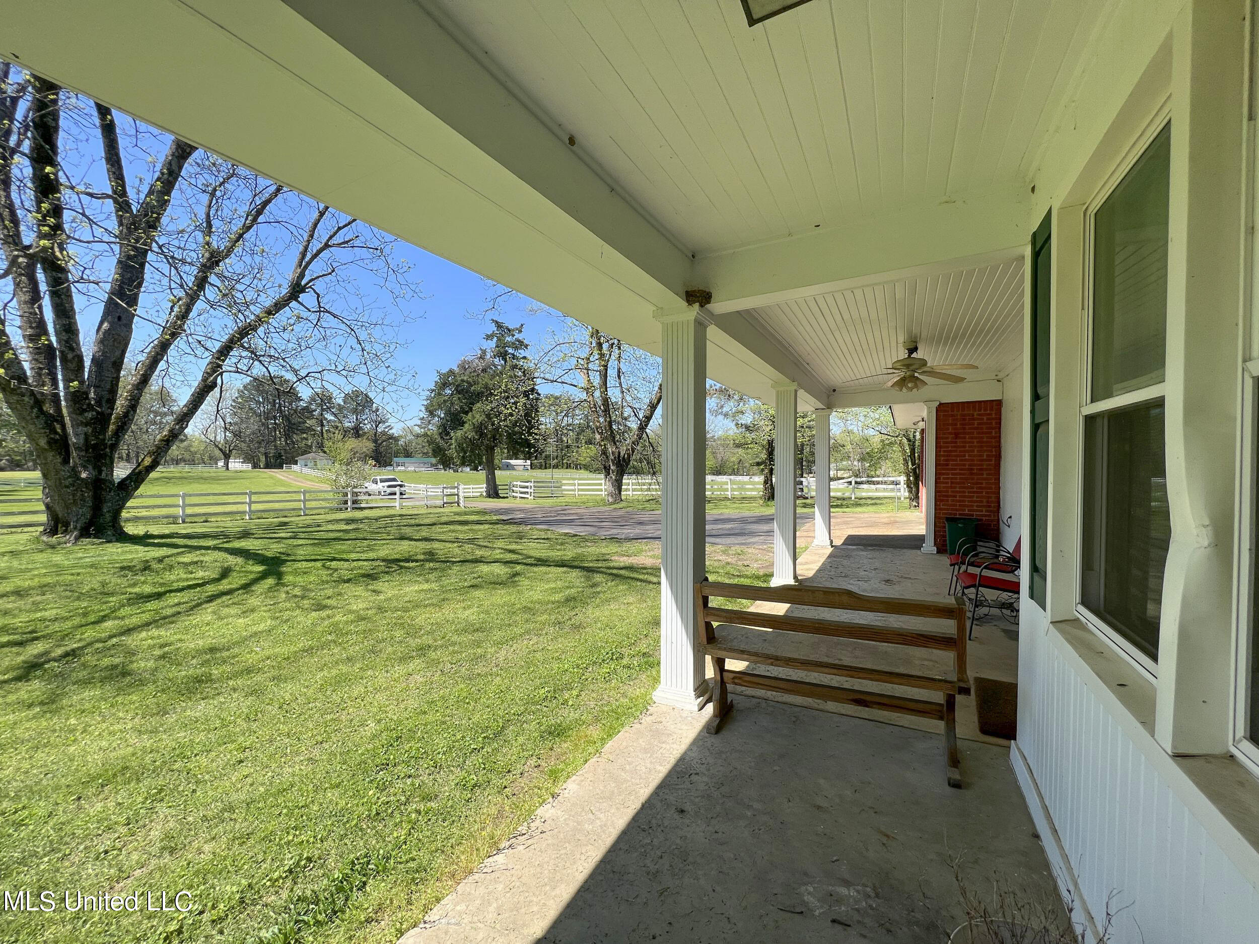 4977 Sees Chapel Road Crenshaw, MS 38621 - Photo 86 of 156 3gslsc63