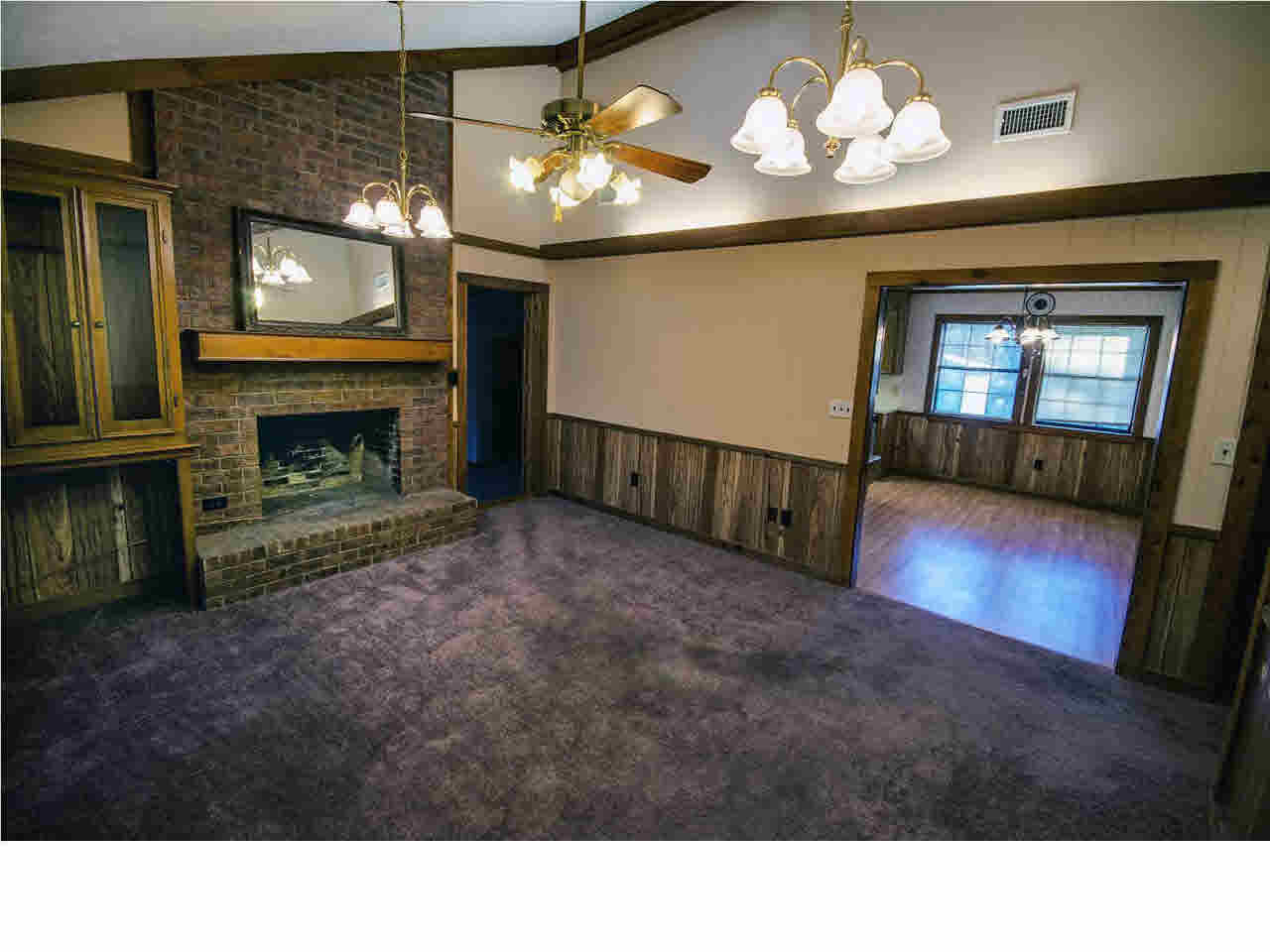 9677 Midway Road, Unit C Raymond, MS 39154 - Photo 4 of 48 Living room