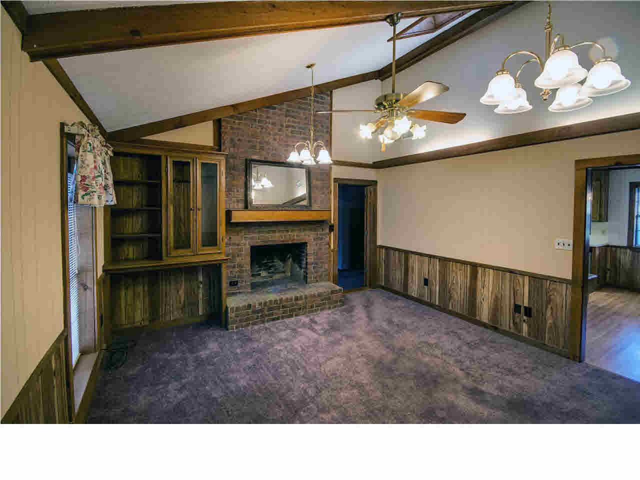 9677 Midway Road, Unit C Raymond, MS 39154 - Photo 7 of 48 Living room
