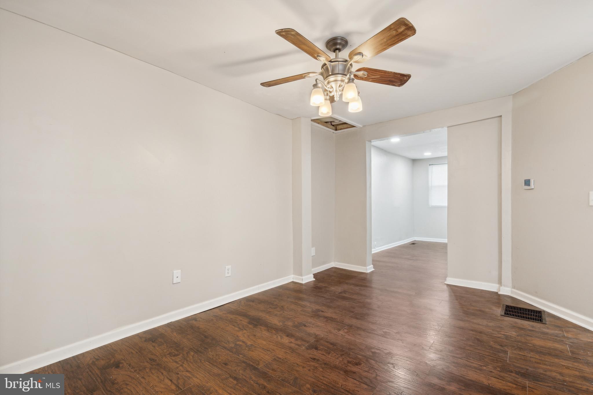 4324 Reisterstown Road Baltimore, MD 21215 - Photo 17 of 43 Gallery Image 17