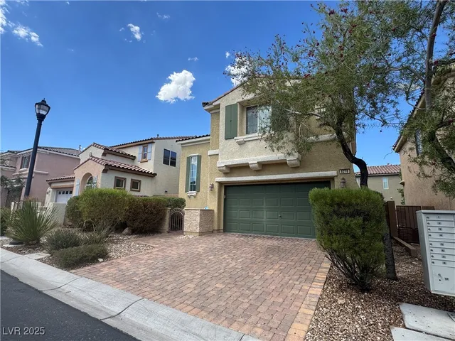 $2,350 | 8278 Apple Barn Avenue, Las Vegas, NV 89178