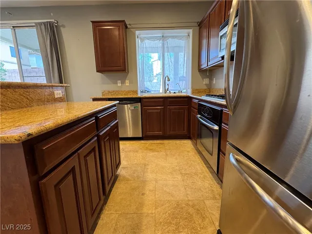 $2,350 | 8278 Apple Barn Avenue, Las Vegas, NV 89178