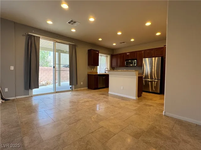 $2,350 | 8278 Apple Barn Avenue, Las Vegas, NV 89178