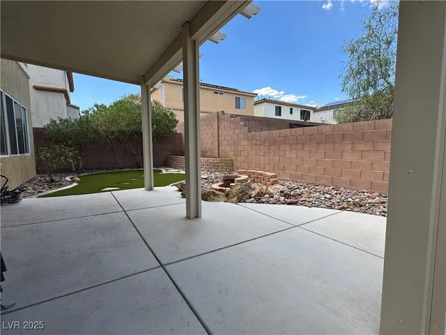 $2,350 | 8278 Apple Barn Avenue, Las Vegas, NV 89178