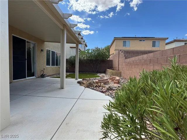 $2,350 | 8278 Apple Barn Avenue, Las Vegas, NV 89178