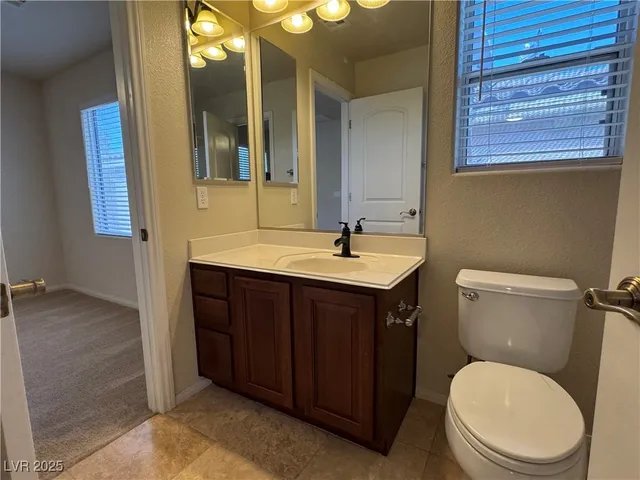 $2,350 | 8278 Apple Barn Avenue, Las Vegas, NV 89178