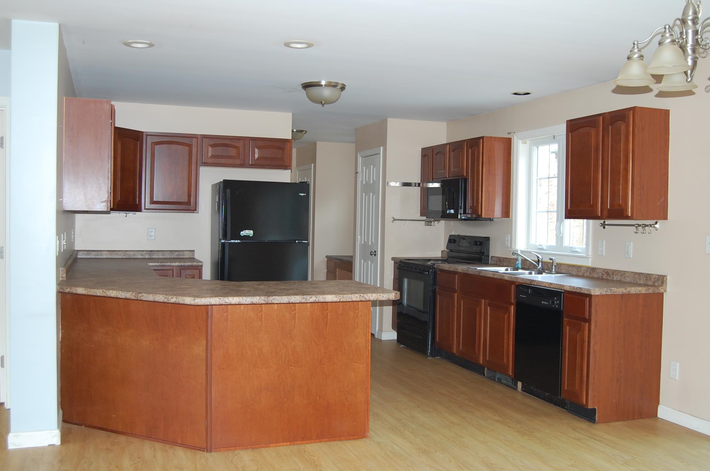 155 Silk Farm Road Concord, NH 03301 - Photo 2 of 23
