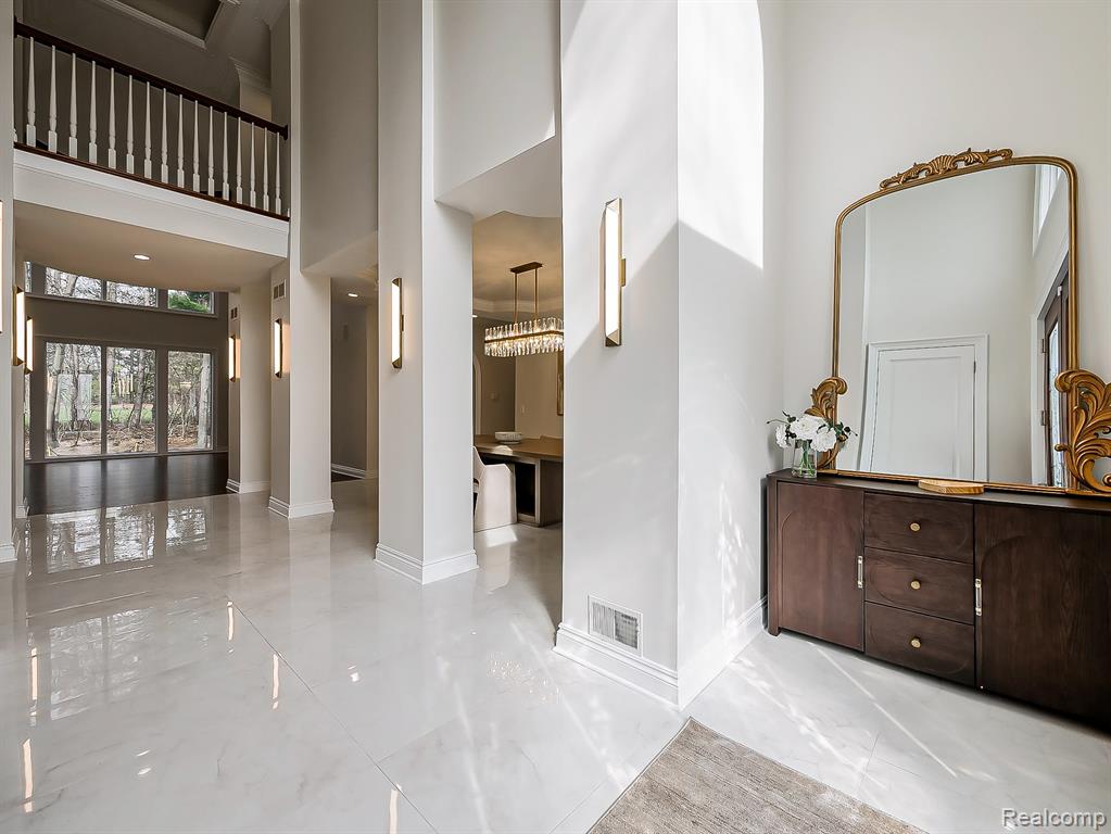 3586 Walnut Brook Drive Rochester Hills, MI 48309 - Photo 5 of 82