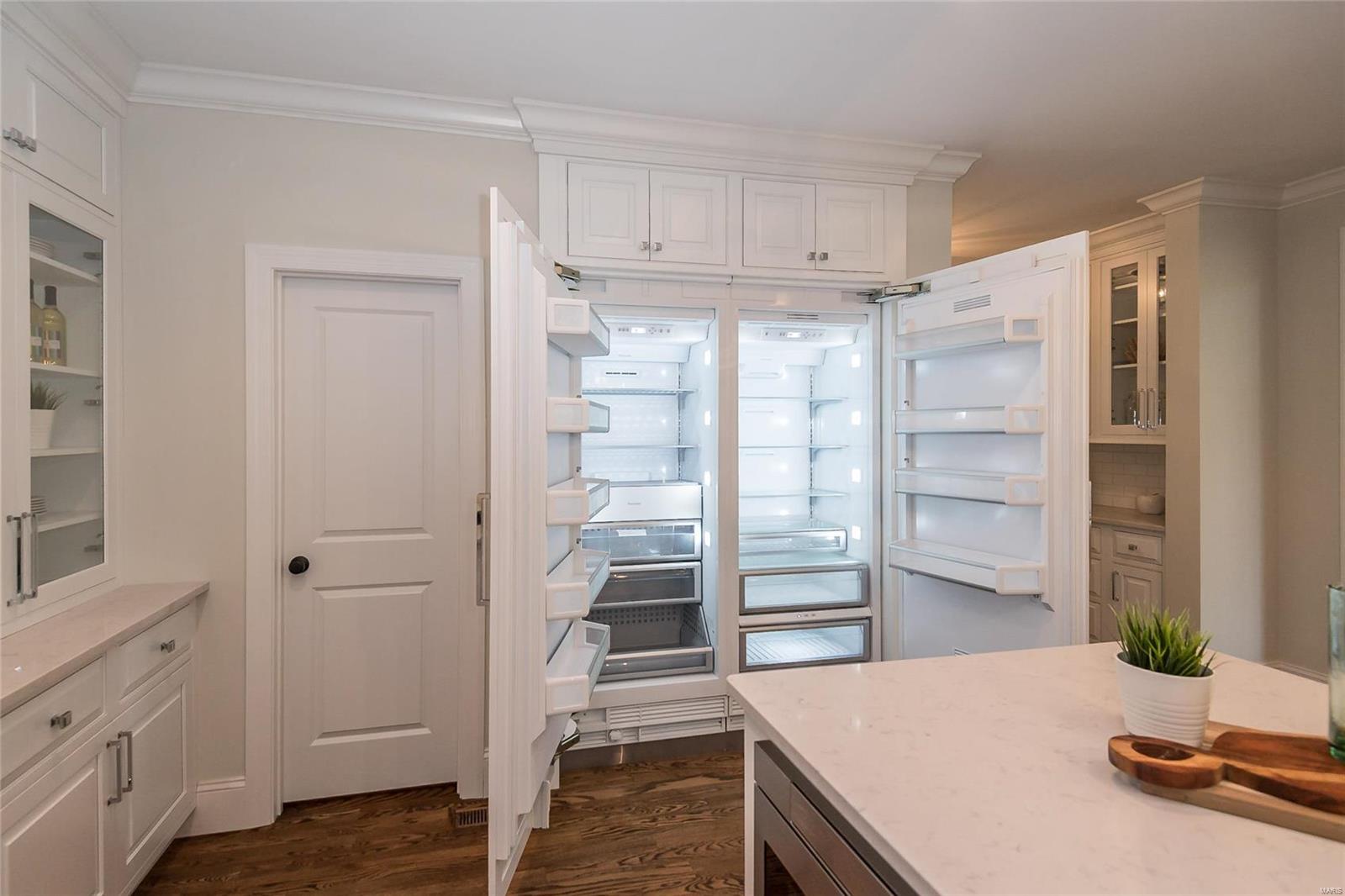 14985 Conway Road Chesterfield, MO 63017 - Photo 14 of 46 Gallery Image 14