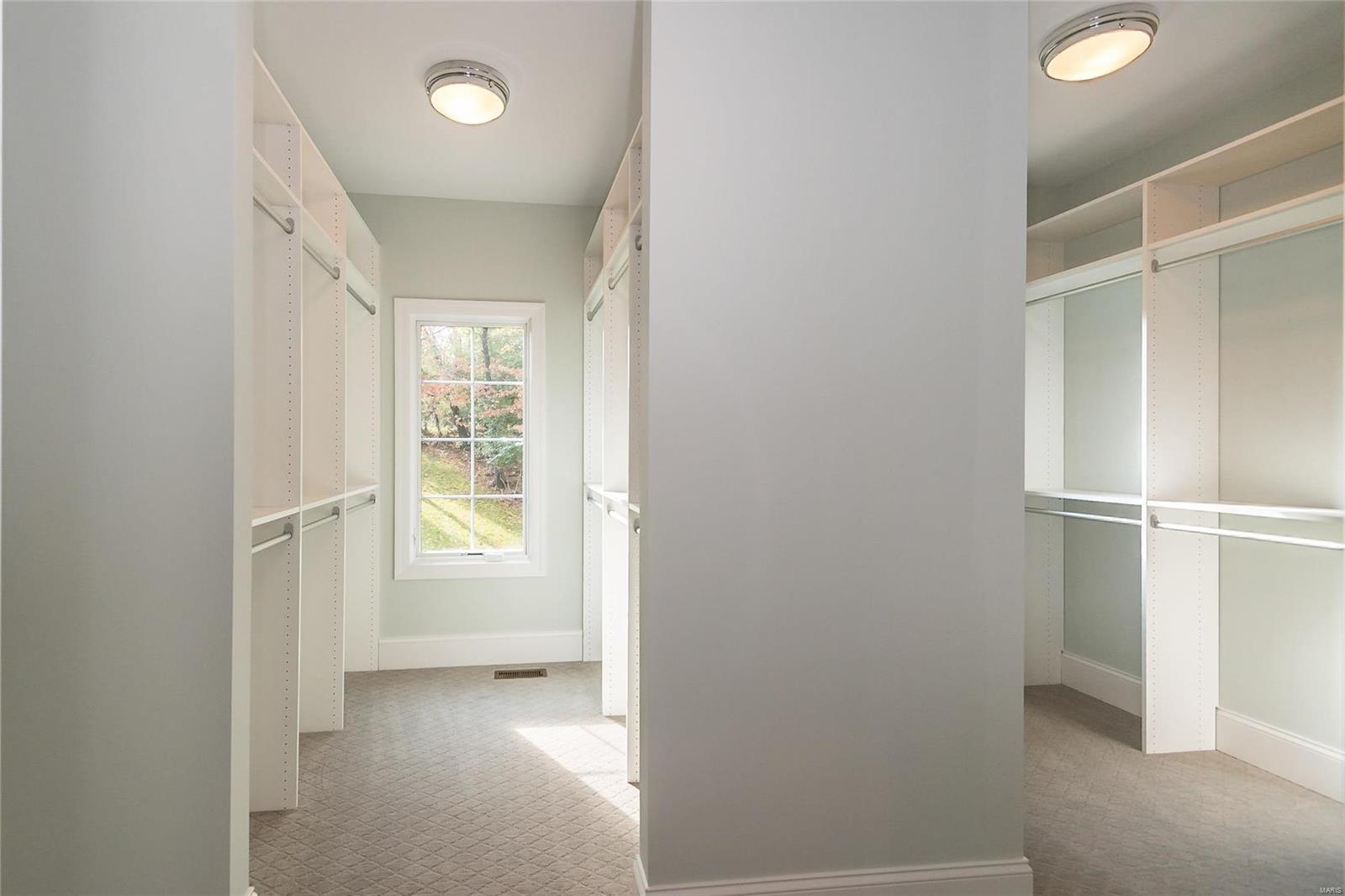 14985 Conway Road Chesterfield, MO 63017 - Photo 29 of 46 Gallery Image 29