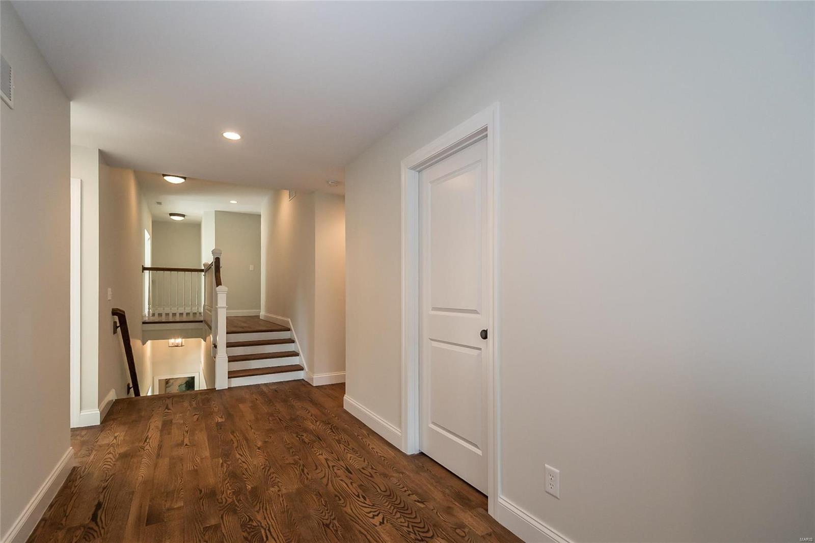 14985 Conway Road Chesterfield, MO 63017 - Photo 31 of 46 Gallery Image 31