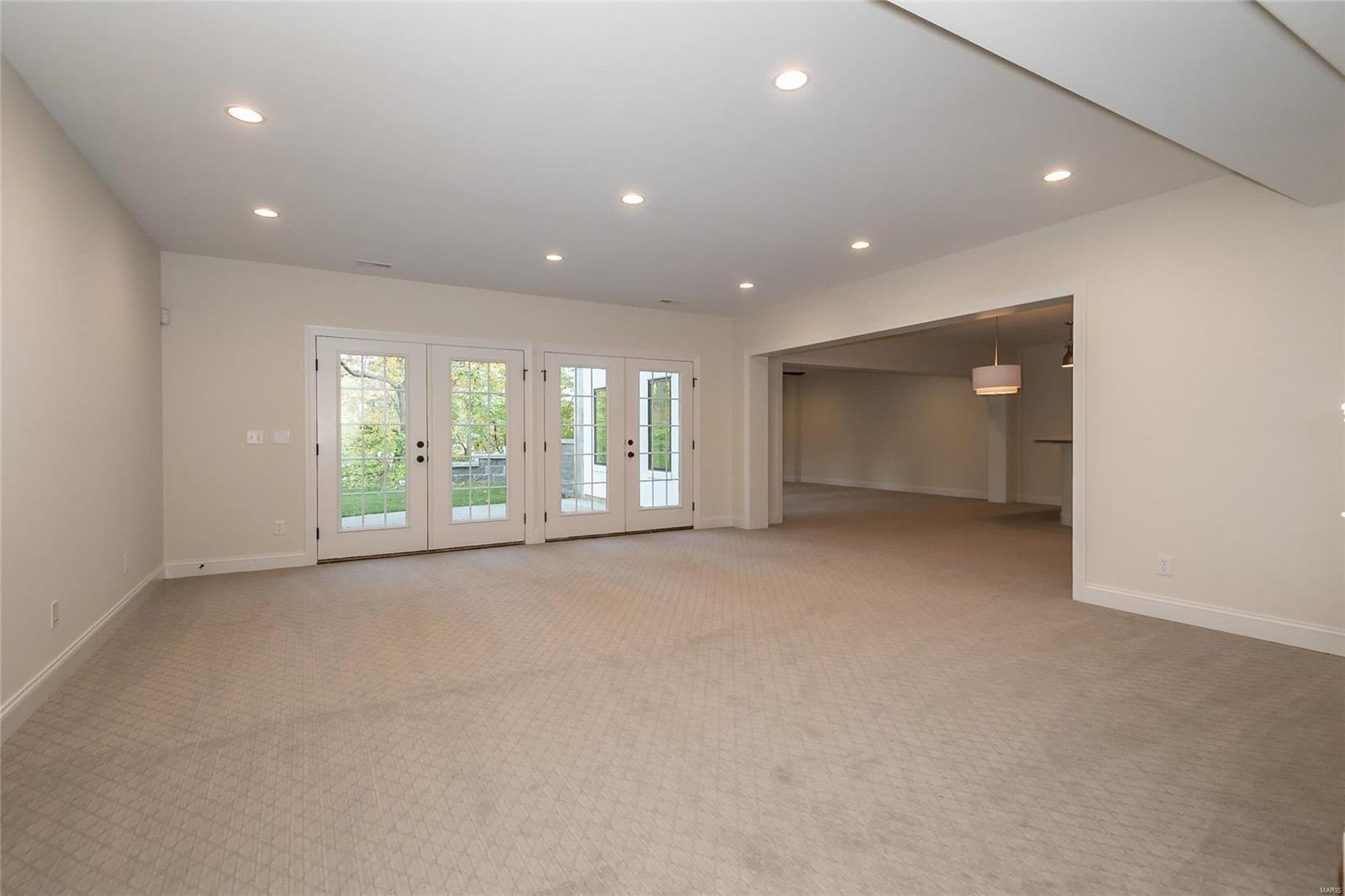 14985 Conway Road Chesterfield, MO 63017 - Photo 40 of 46 Gallery Image 40