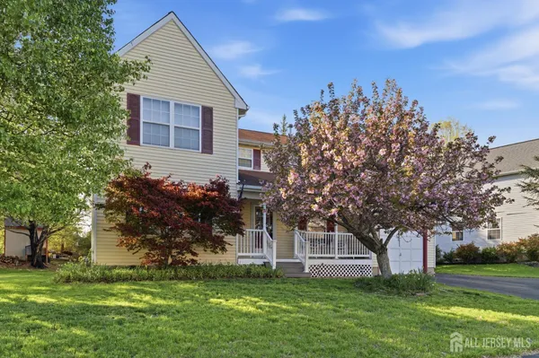 $759,999 | 6 Shoshoni Way, Somerville, NJ 08876