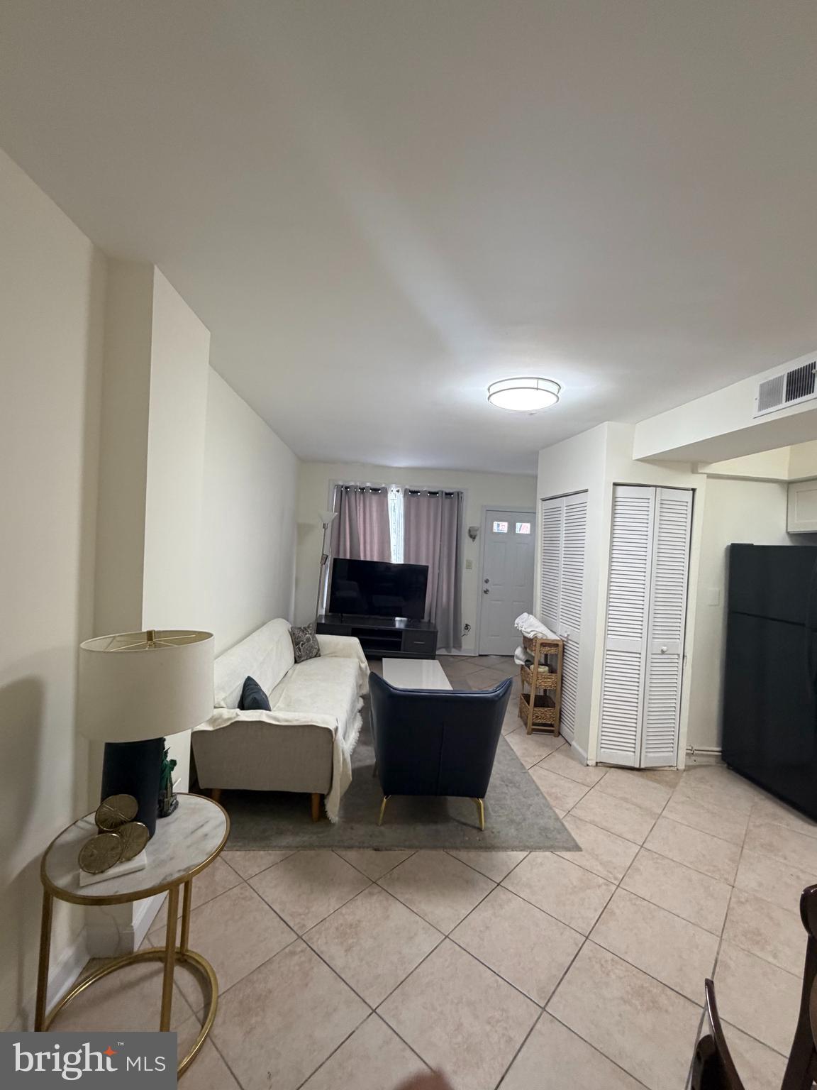 978 Mt Olivet Road Northeast, Unit 1 Washington, DC 20002 - Photo 3 of 10