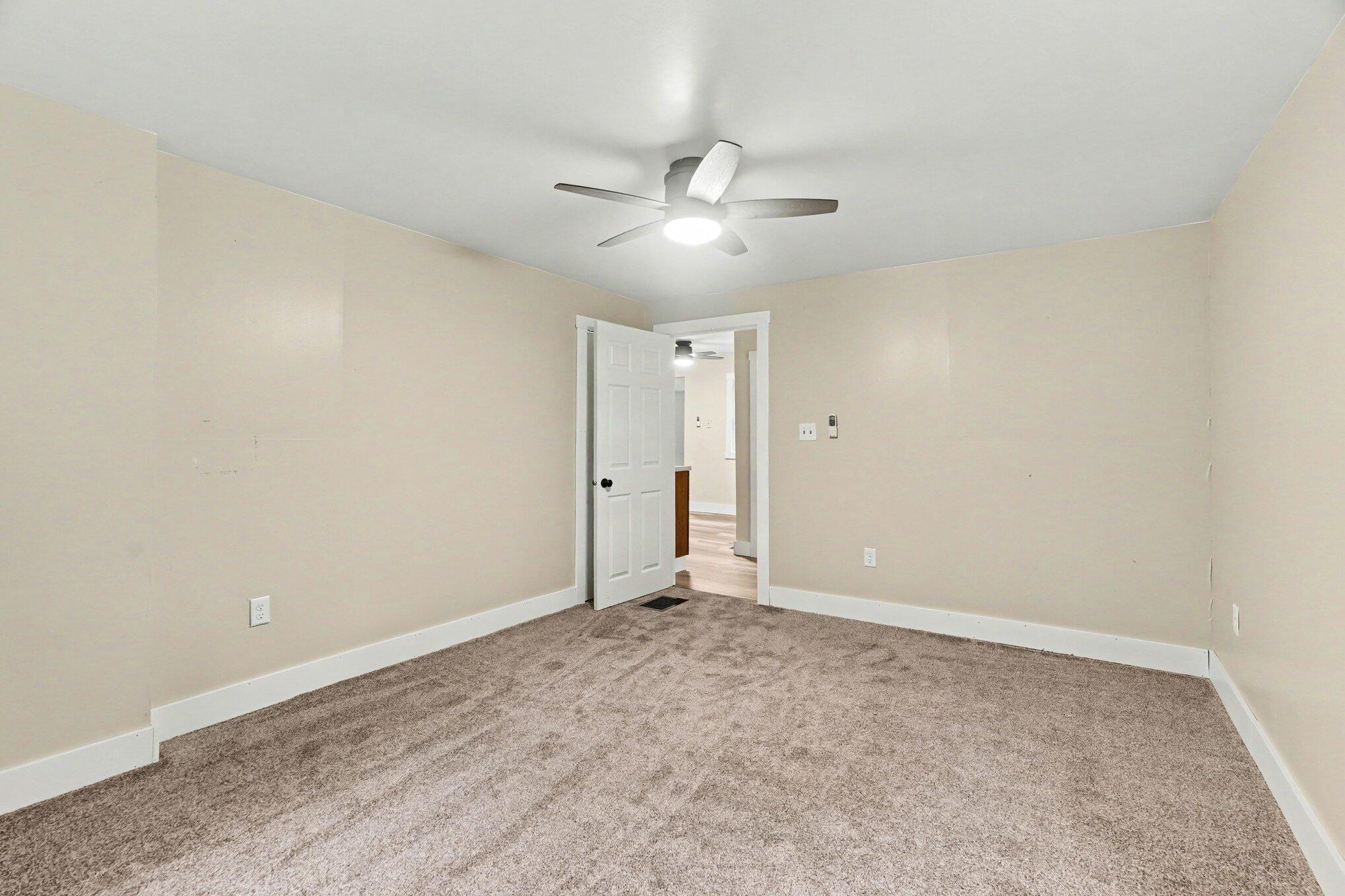 475 South Burr Oak Road Colon, MI 49040 - Photo 9 of 19 011_file_3494