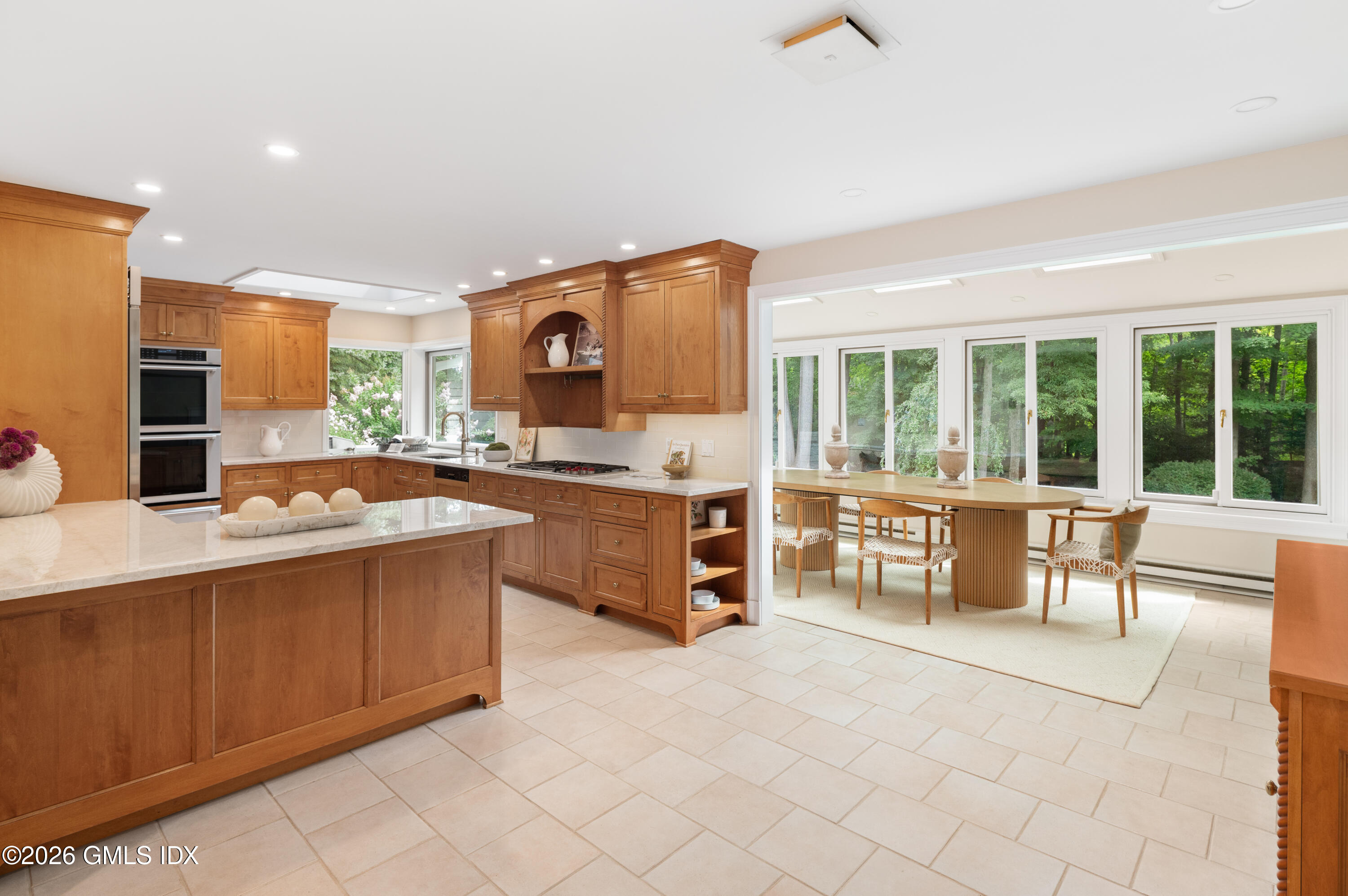 108 Perkins Road Greenwich, CT 06830 - Photo 14 of 42 12-12_HudsonCP_108Perkins