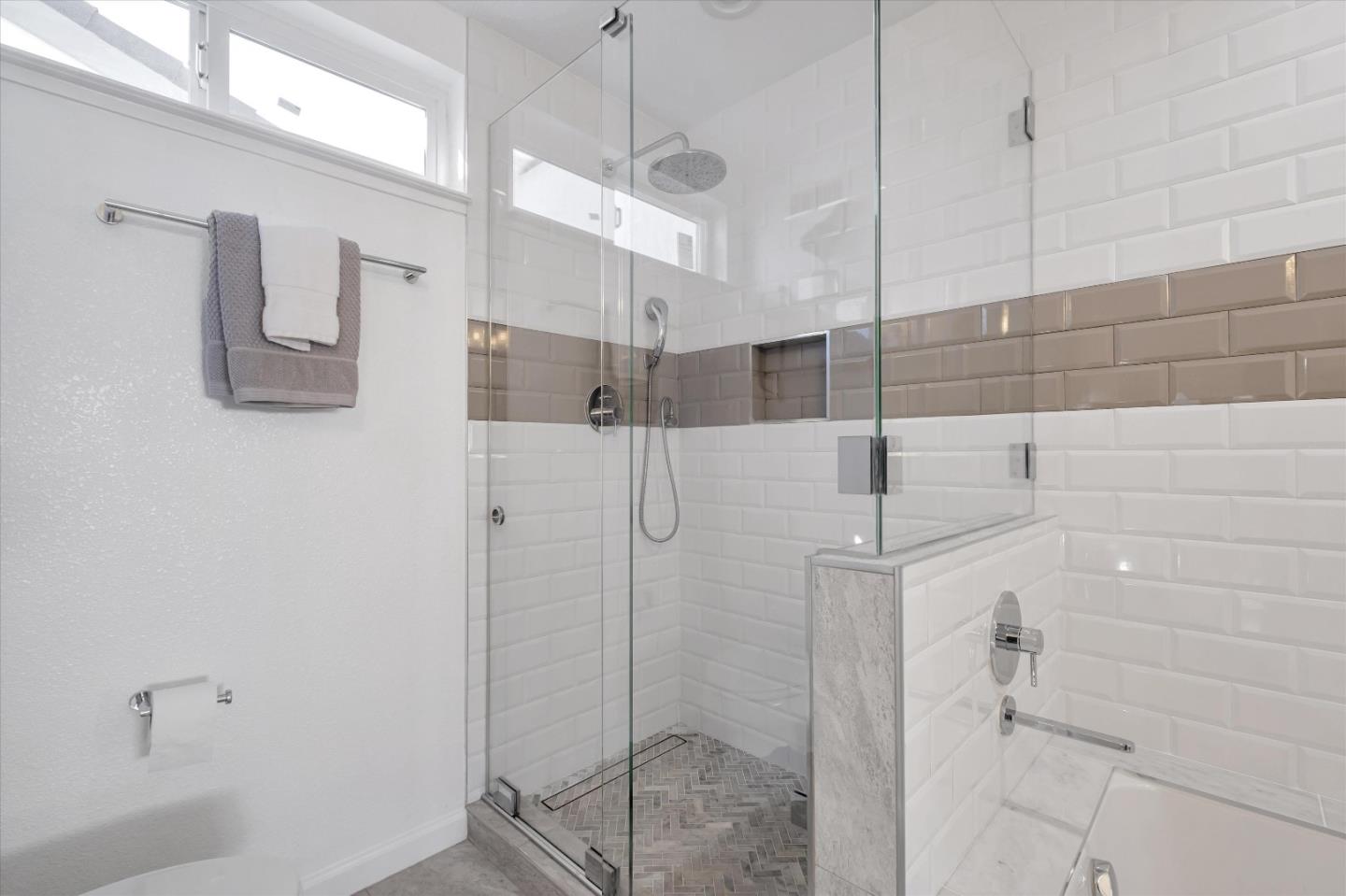 36286 Salisbury Drive Newark, CA 94560 - Photo 15 of 30 a bathroom with a shower