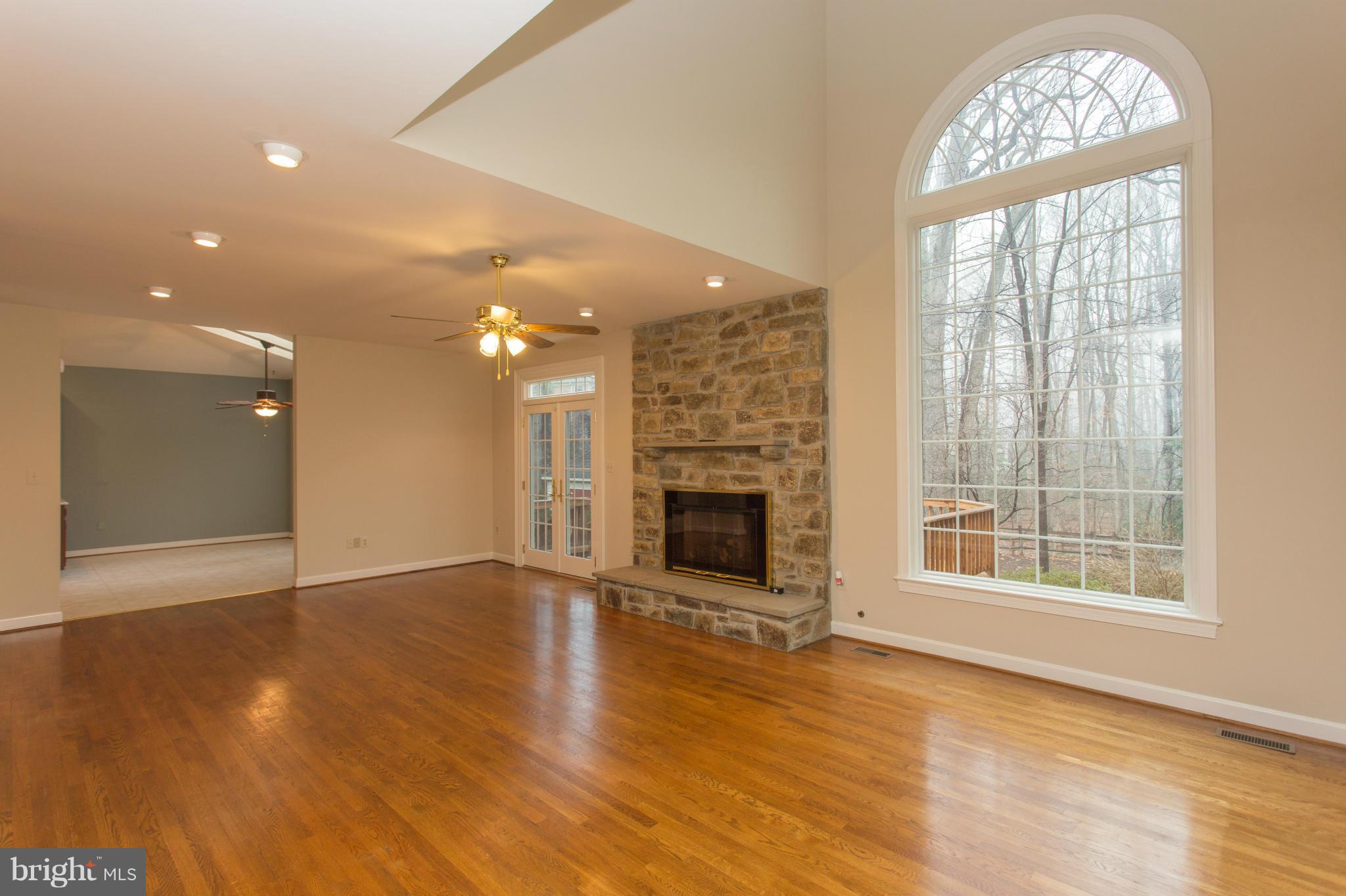 10098 Bird Road Vienna, VA 22181 - Photo 13 of 30 Family Room