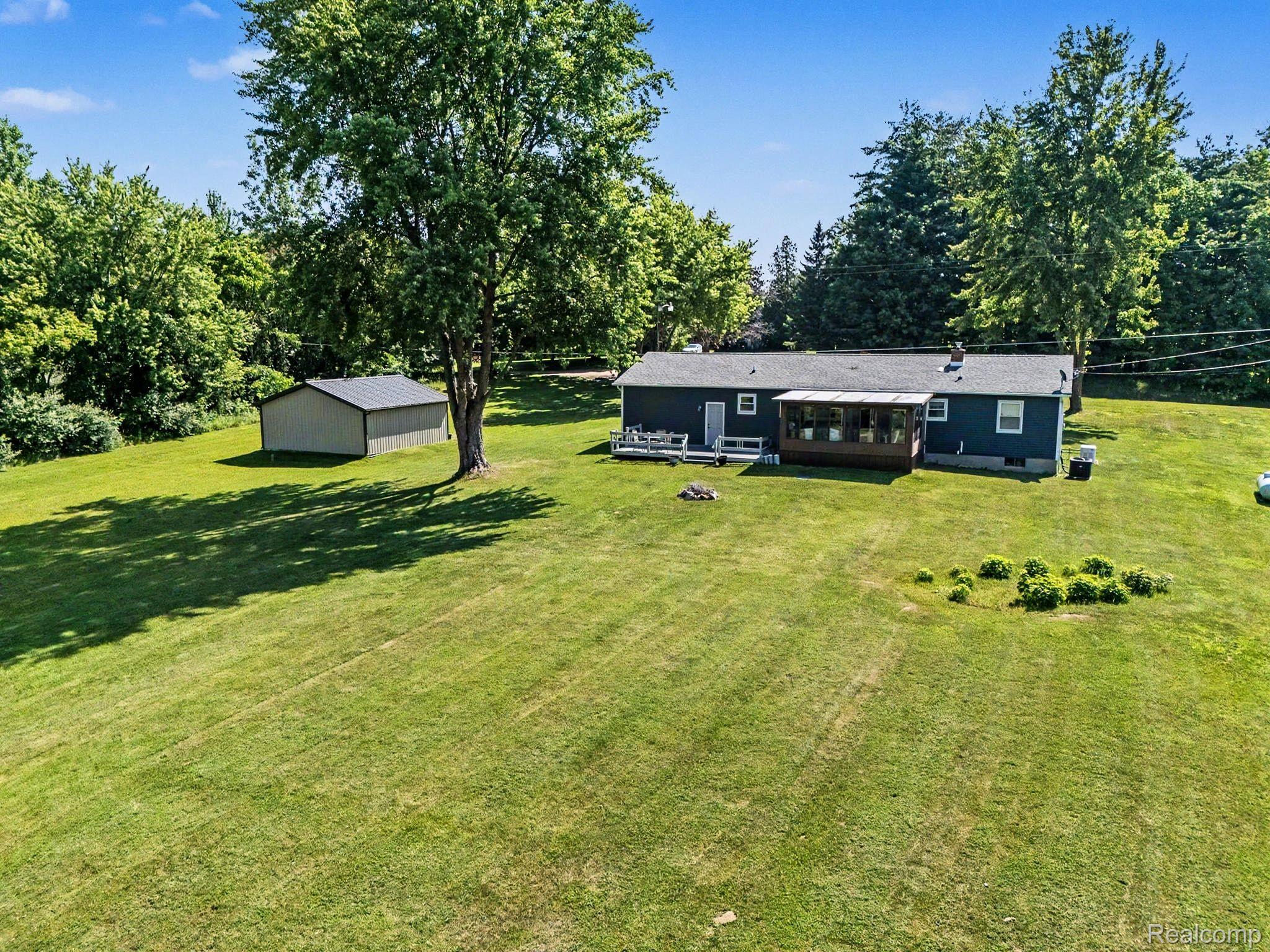 4427 North Washburn Road Davison, MI 48423 - Photo 6 of 37 Backyard.