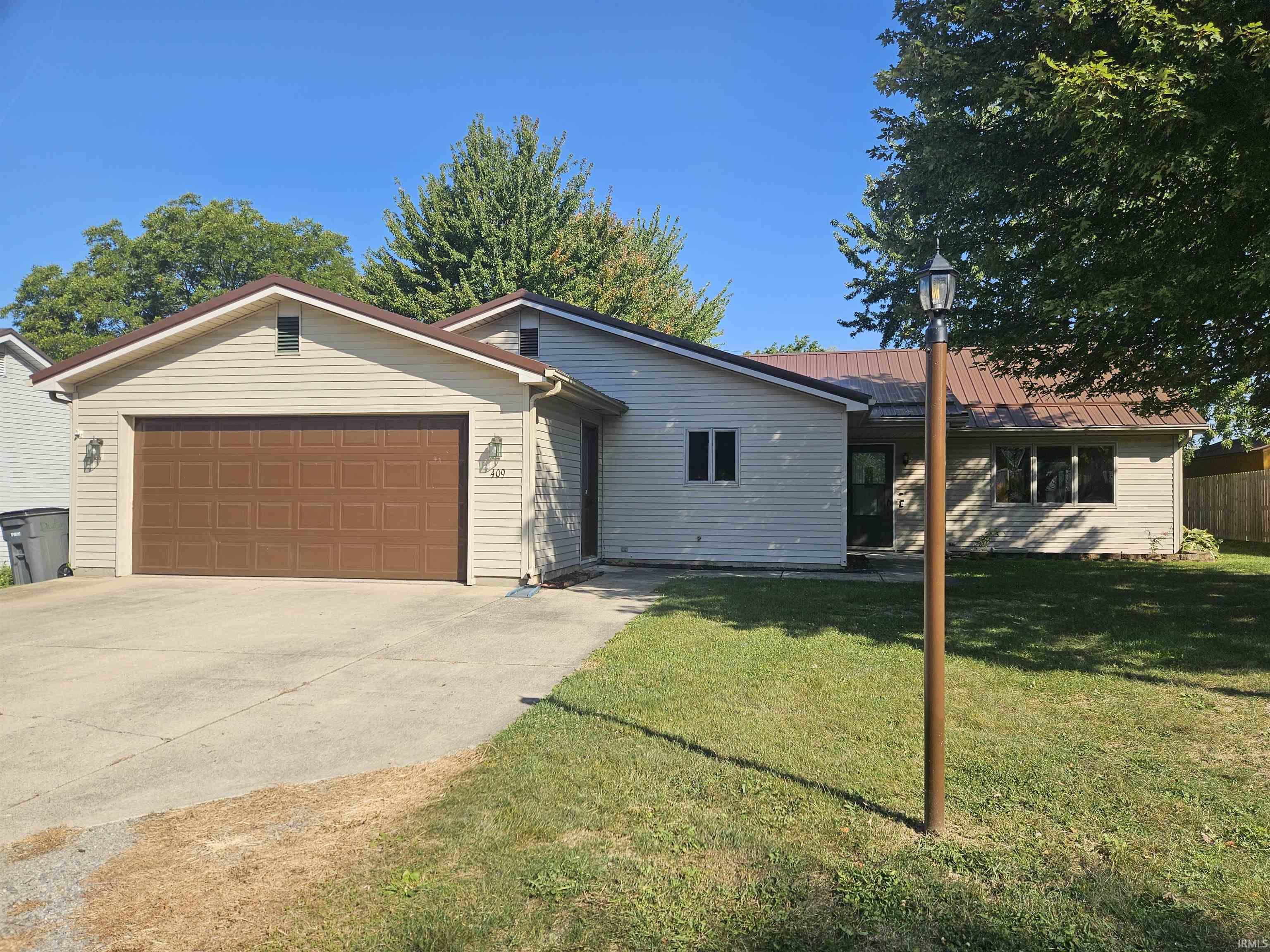 409 Sunset Lane Decatur, IN 46733 - Photo 1 of 13