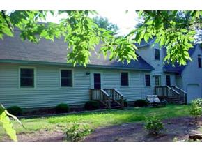 286 Hoit Road Concord, NH 03301 - Photo 2 of 2