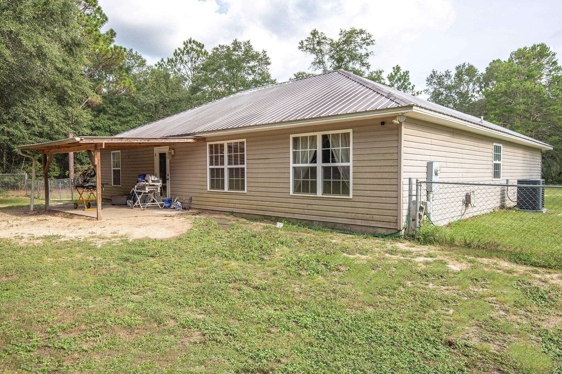 5585 Sam O'Neal Road Baker, FL 32531 - Photo 18 of 26 Gallery Image 18