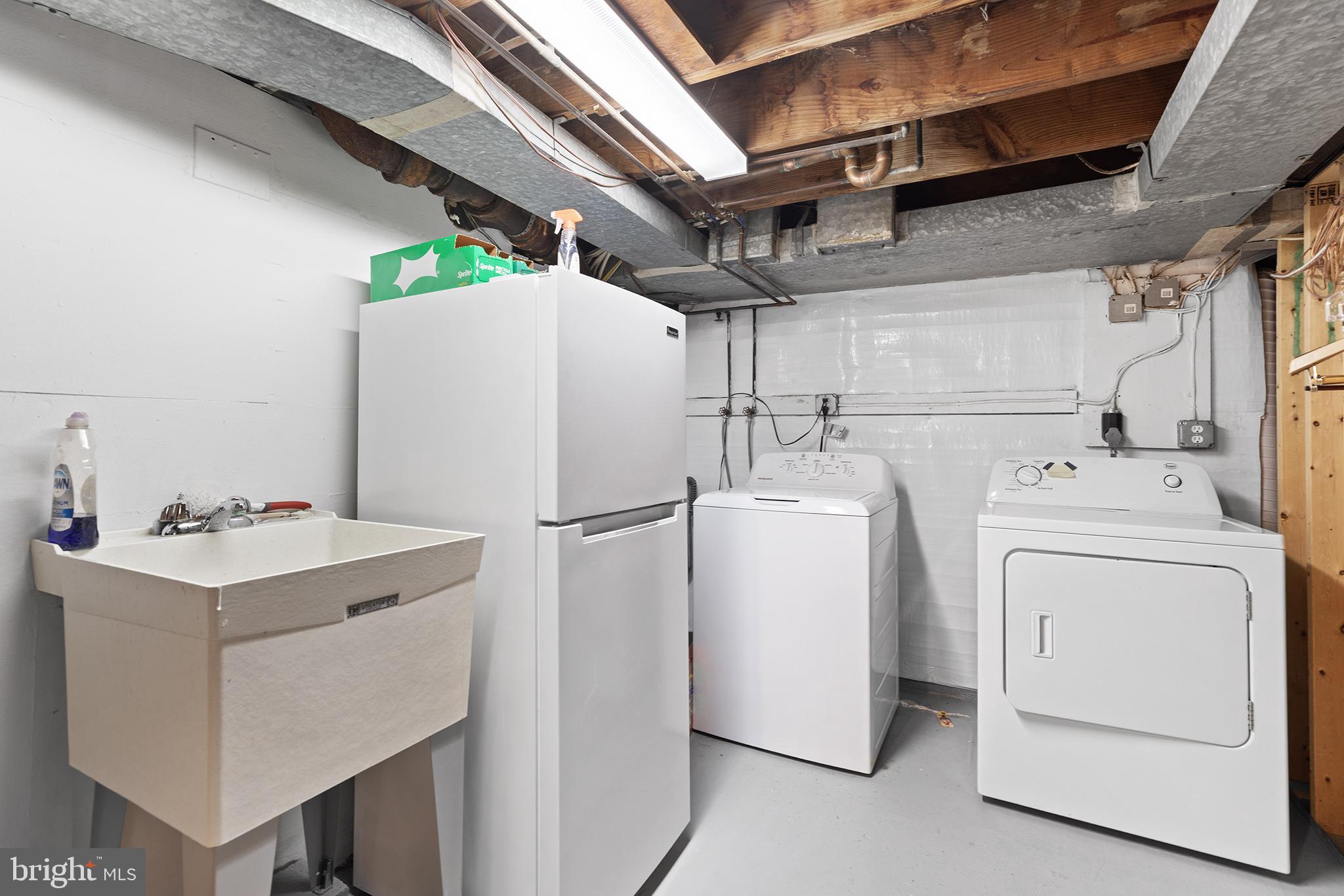 536 Drayton Road Oreland, PA 19075 - Photo 34 of 45 Functional laundry space with ample storage.