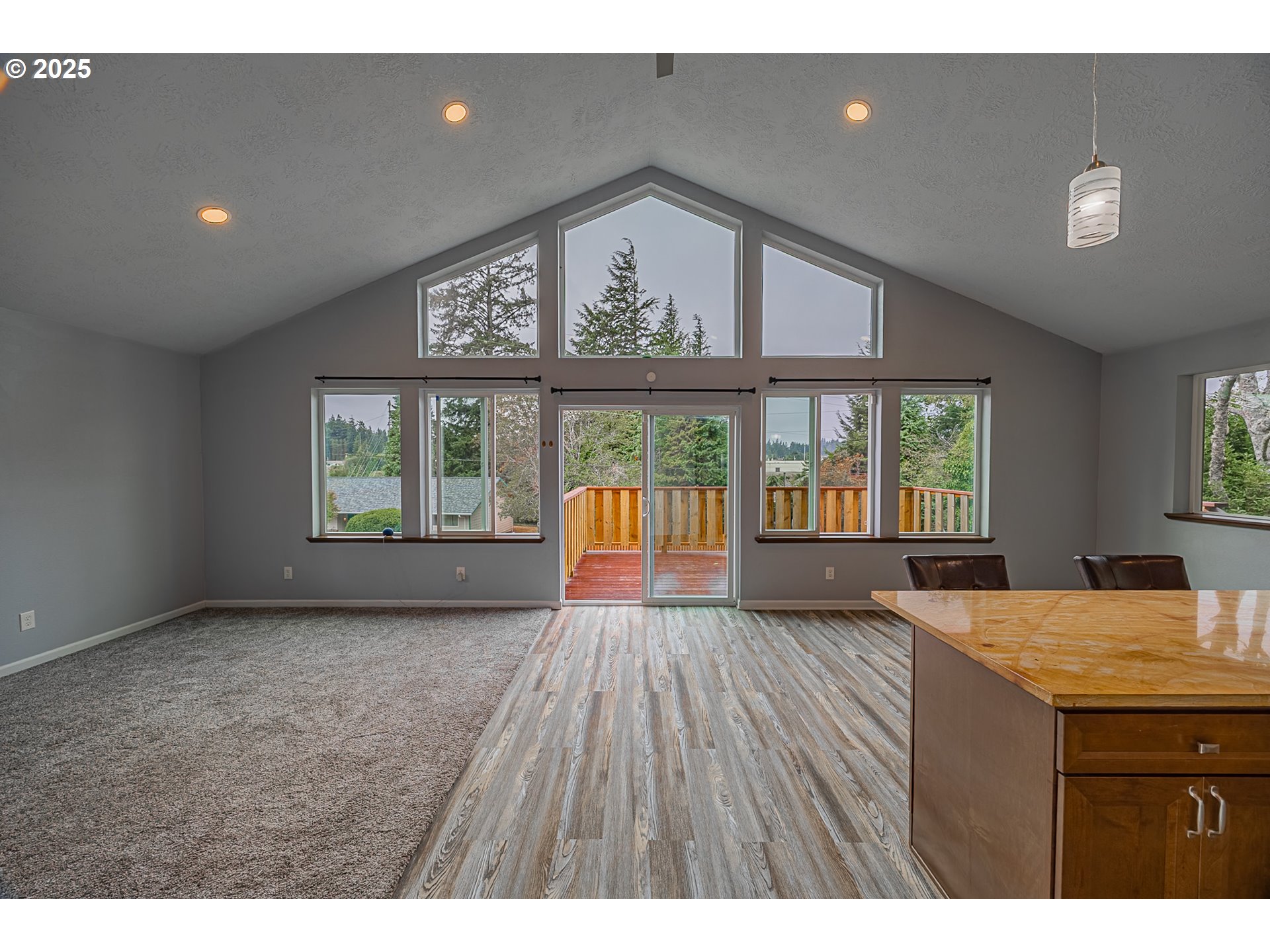 2547 Pony Creek Road North Bend, OR 97459 - Photo 26 of 48 Bathroom