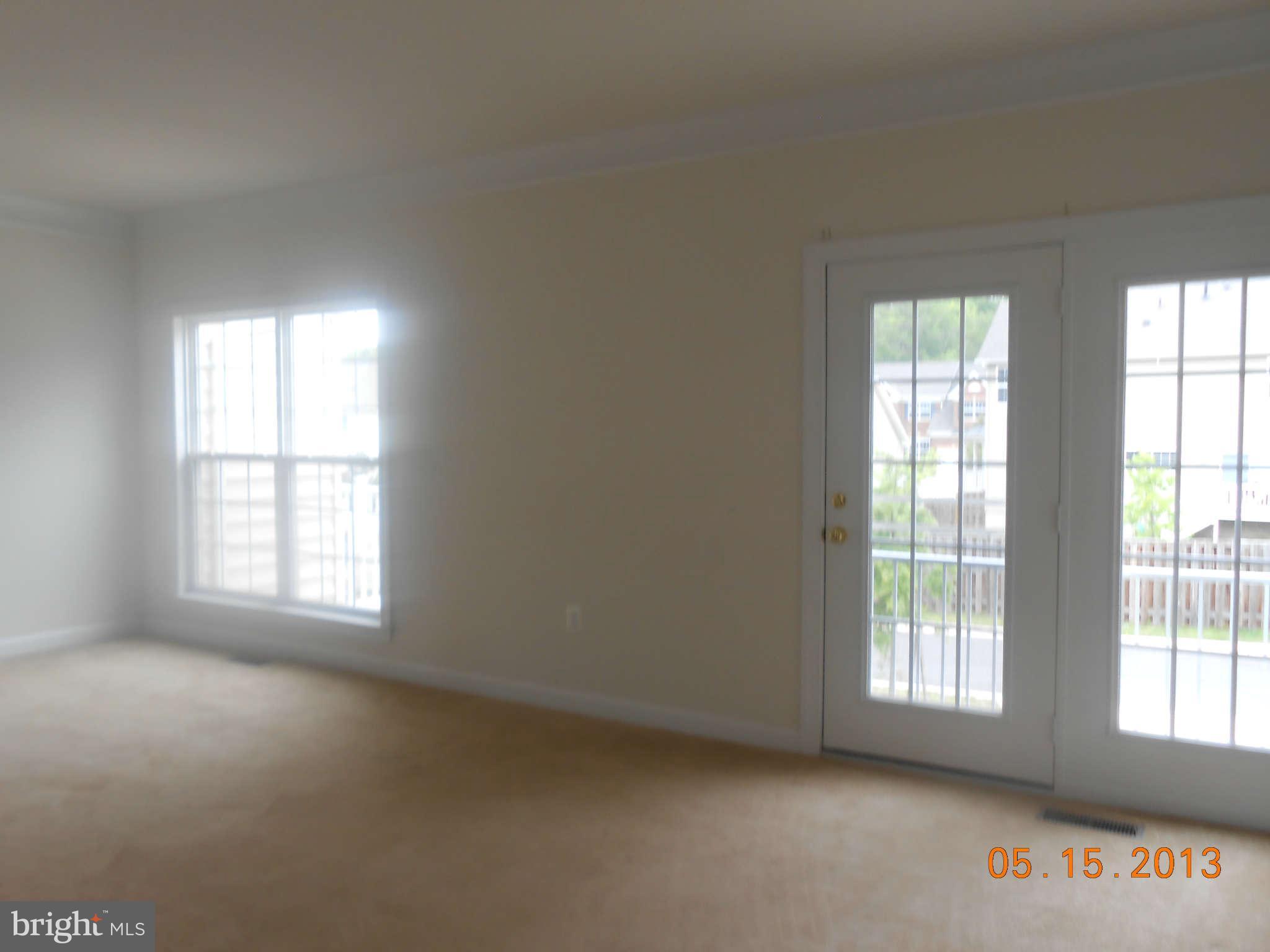 3322 St Marys View Road Accokeek, MD 20607 - Photo 10 of 10 Living Room
