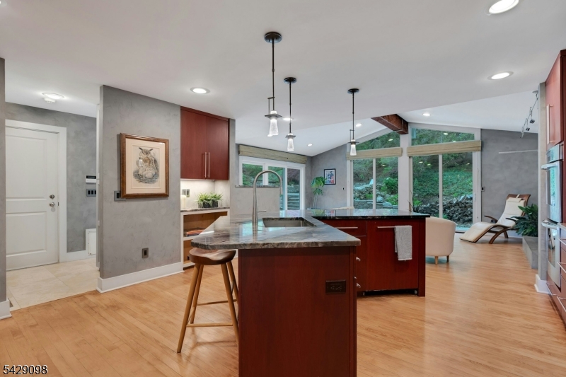174 Bliss Road Mendham, NJ 07945 - Photo 28 of 49