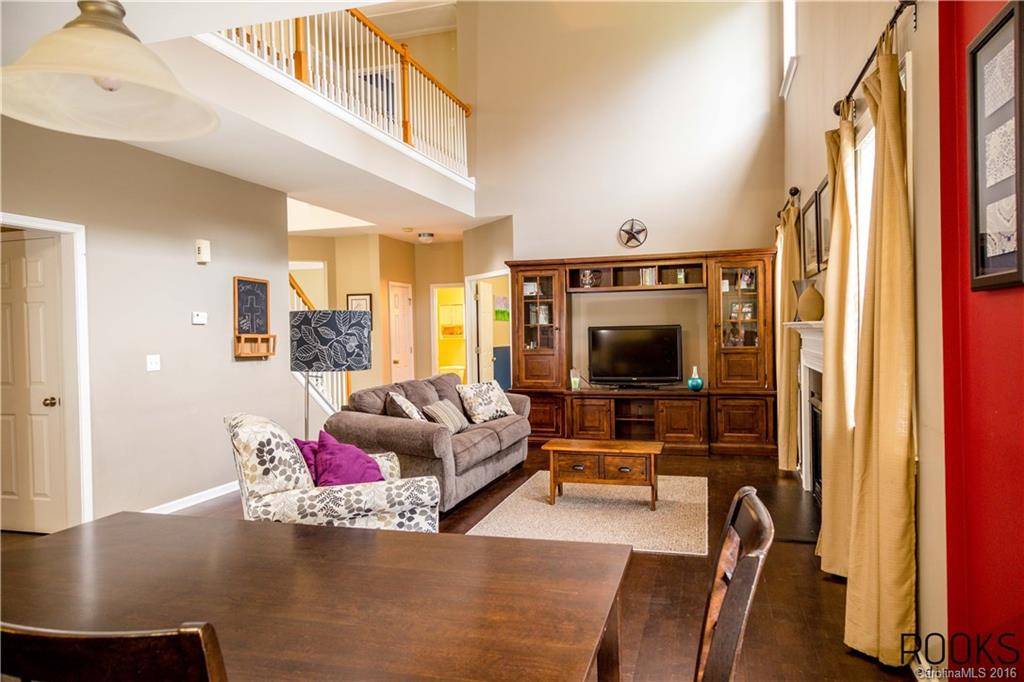 151 Wildbriar Road Fletcher, NC 28732 - Photo 2 of 6