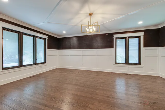 $1,487,000 | 2221 Donegal Drive, Darien, IL 60561