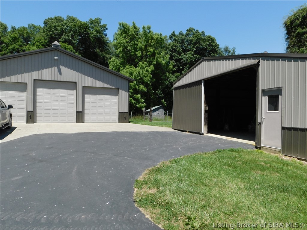 233 South Dog Trot Road Salem, IN 47167 - Photo 8 of 74
