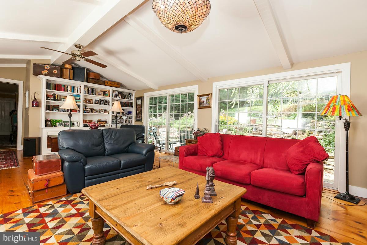 16501 York Road Monkton, MD 21111 - Photo 12 of 30 Family Room