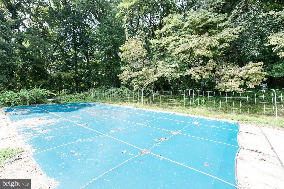 16501 York Road Monkton, MD 21111 - Photo 16 of 30 Exterior (Rear)