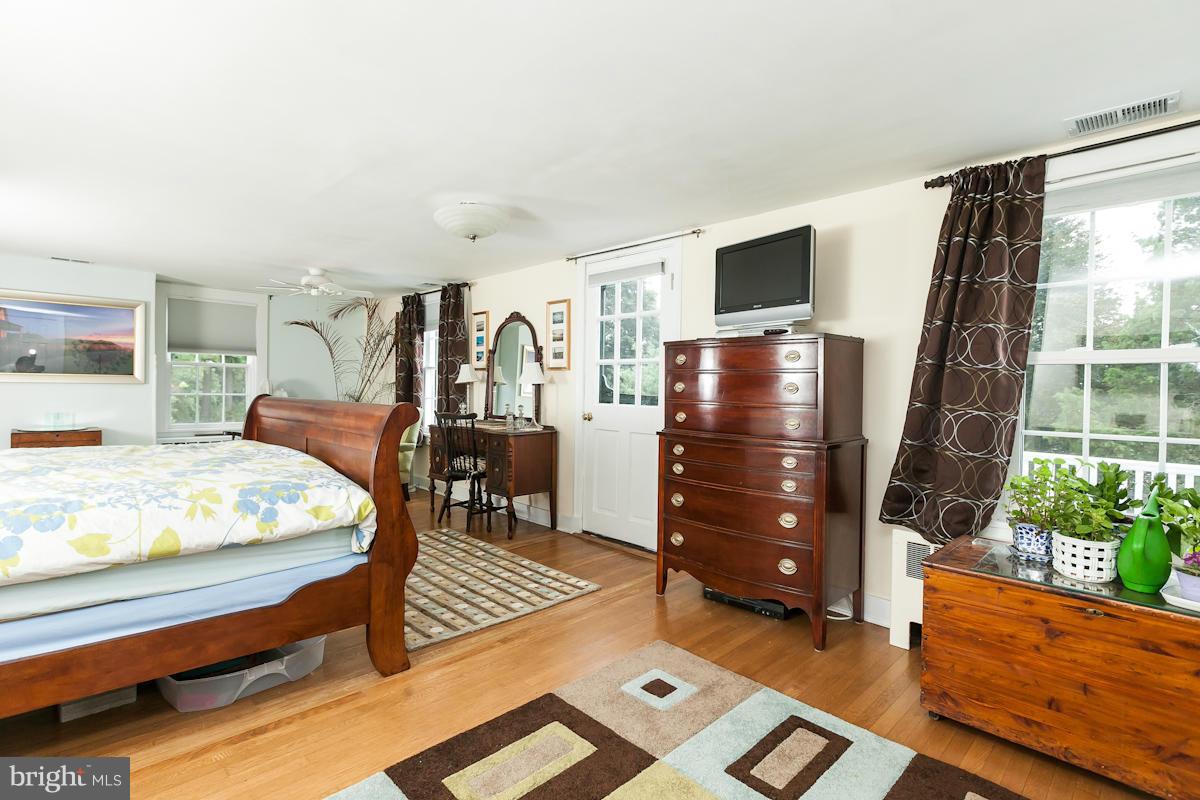 16501 York Road Monkton, MD 21111 - Photo 20 of 30 Bedroom (Master)