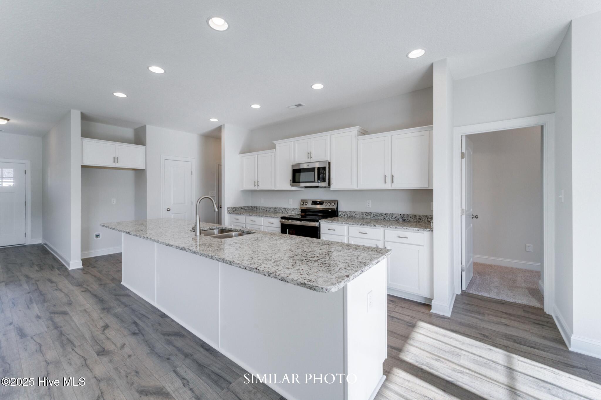 712 Regiment Road Jacksonville, NC 28546 - Photo 12 of 33 SIMILAR PHOTO SHILOH-14