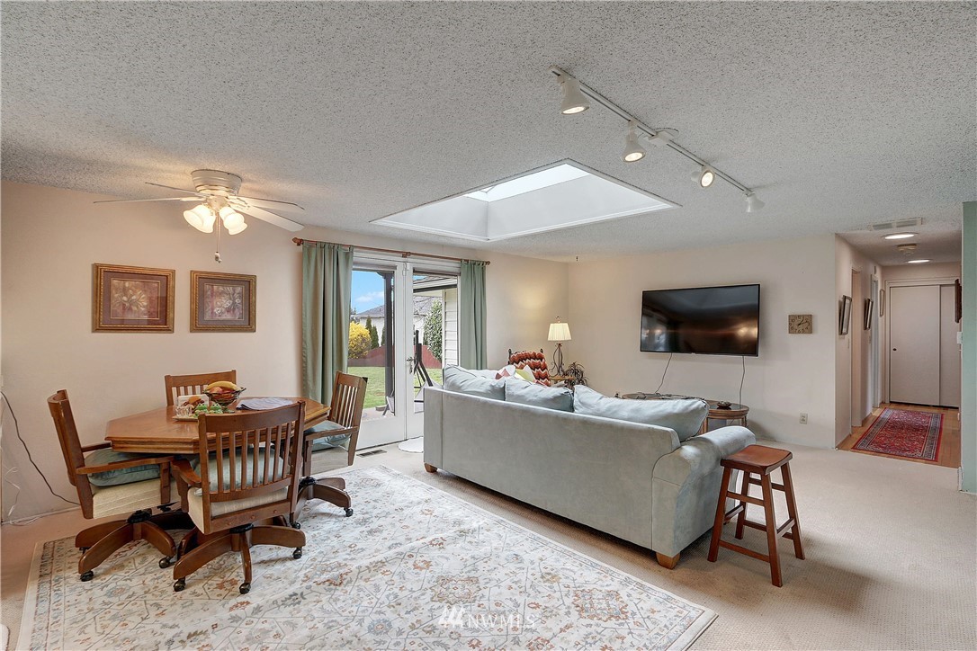 1603 Shattuck Avenue South Renton, WA 98055 - Photo 12 of 24