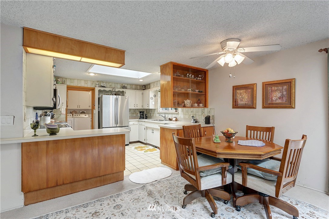 1603 Shattuck Avenue South Renton, WA 98055 - Photo 7 of 24