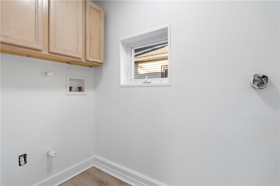 22 Lisbon Street Rochester, NY 14606 - Photo 12 of 34