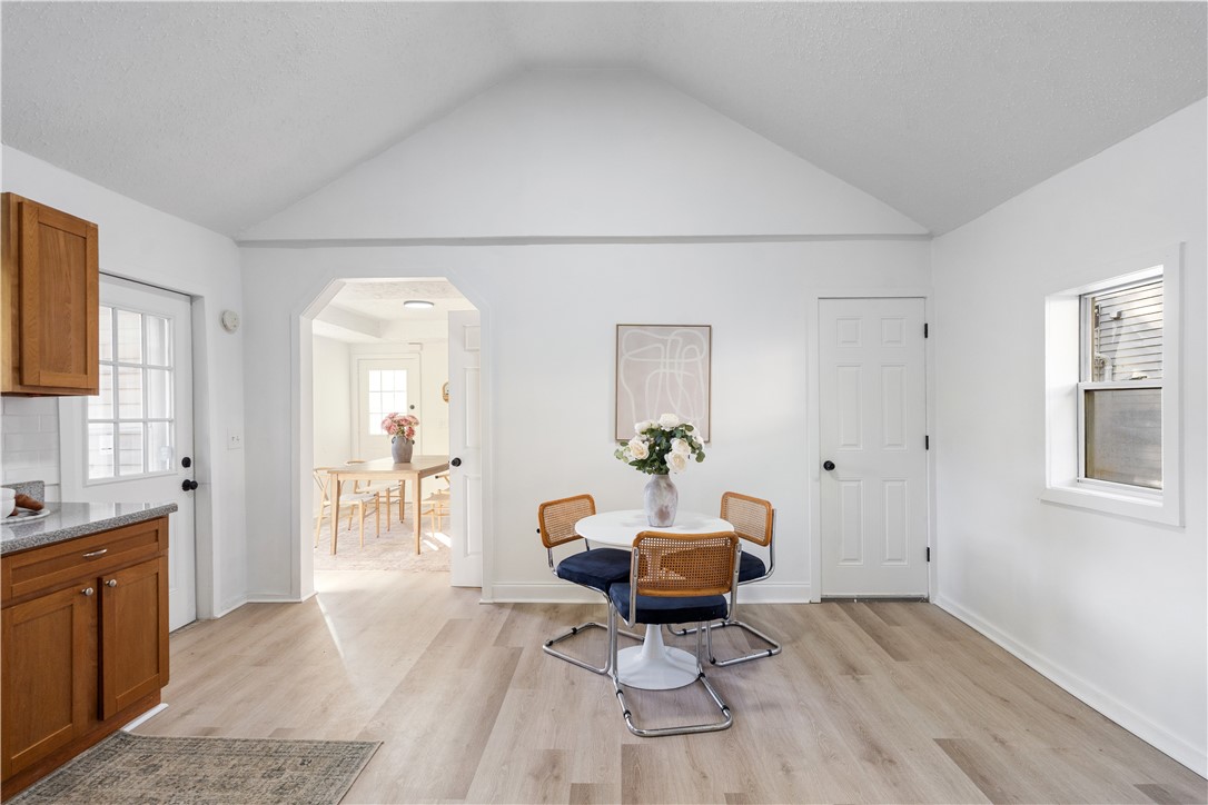 22 Lisbon Street Rochester, NY 14606 - Photo 13 of 34